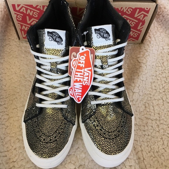 NWT Vans Sk8-Hi Slim Zip Leather, W6.5 - Picture 3 of 8